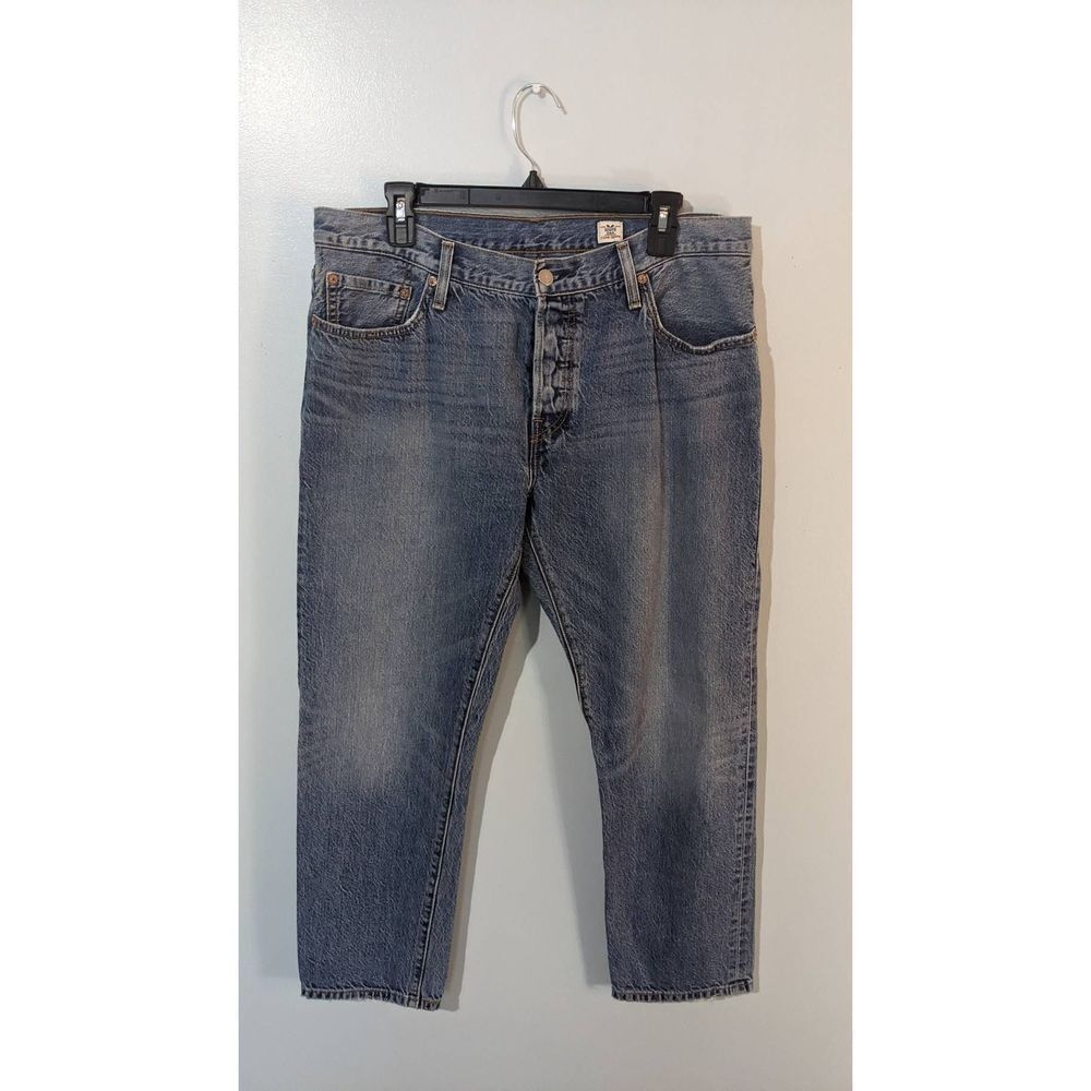 Levi's vintage 501 jeans light wash 34" waist
